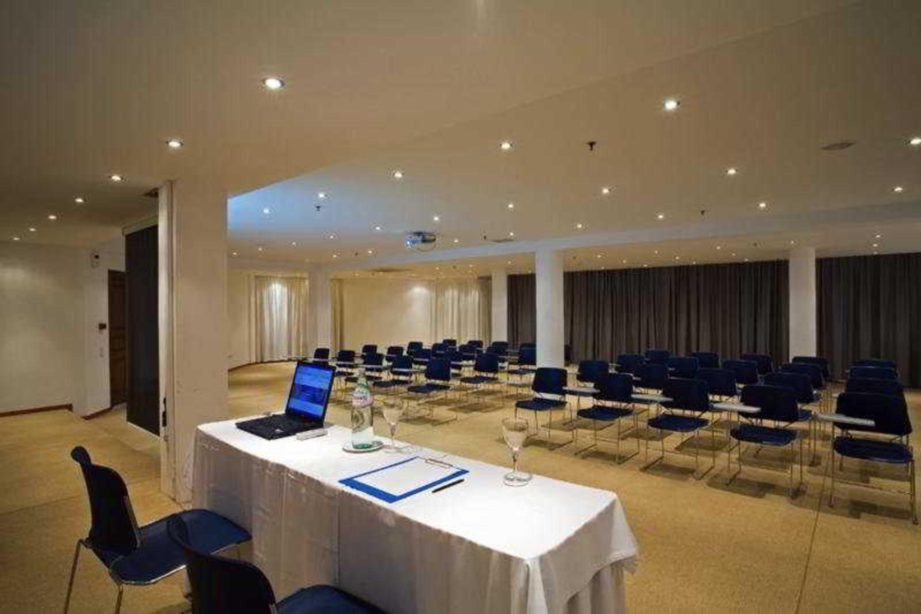 The Majestic Hotel Fira  Faciliteter billede